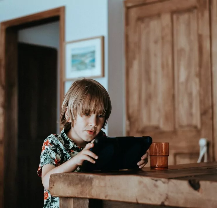 Uzależnienie od Internetu u dzieci